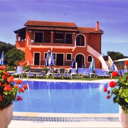 Varvara Studios & Apartments I Peroulades  Buitenkant foto