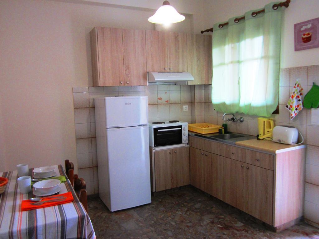 Varvara Studios & Apartments I Peroulades  Kamer foto