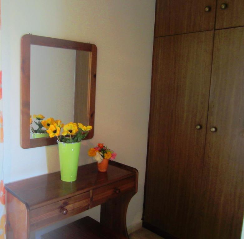 Varvara Studios & Apartments I Peroulades  Kamer foto