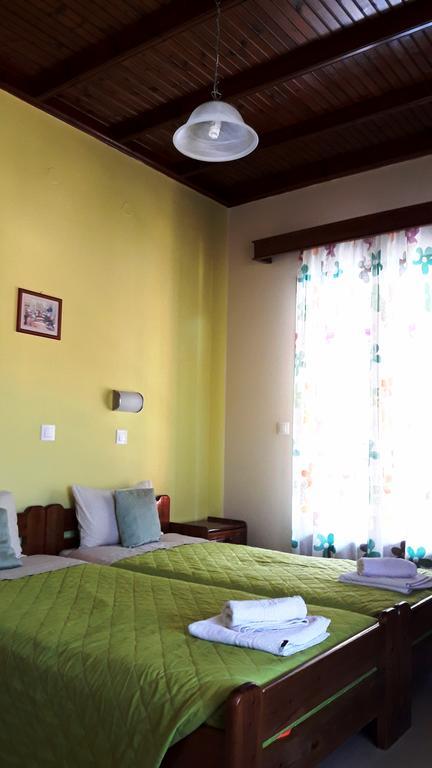 Varvara Studios & Apartments I Peroulades  Buitenkant foto